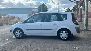 Renault Grand Scenic 2006