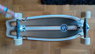 Skate Longboard Azul con Diseño