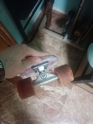 Skate penny Rosa Sundaes
27 pulgadas