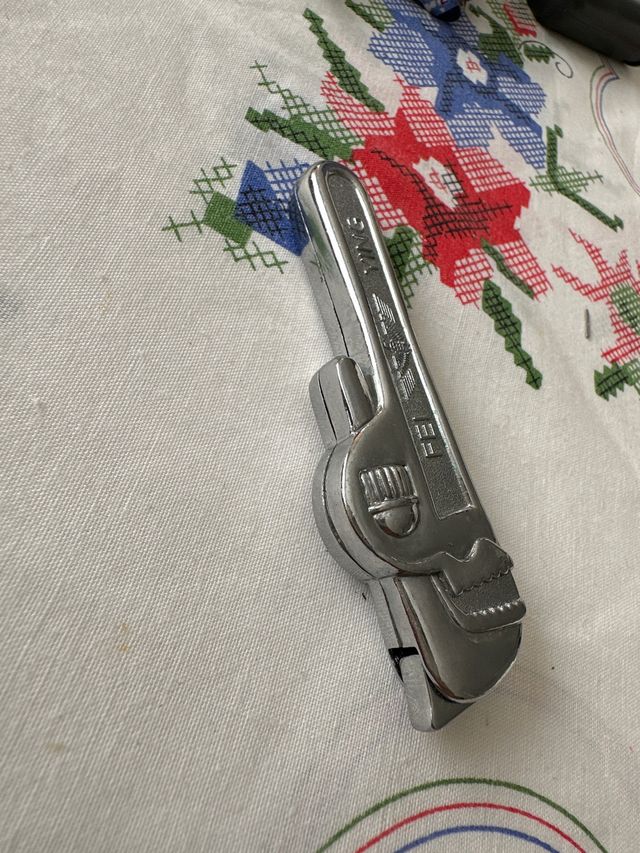 Mechero Vintage Antiguo Estilo Llave Inglesa