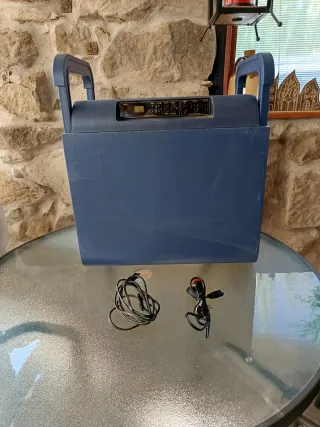 Nevera Portátil 12V/220V Impecable