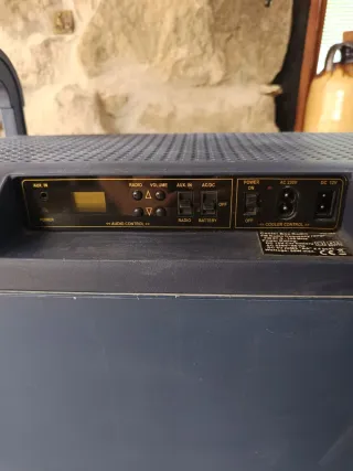 Nevera Portátil 12V/220V Impecable