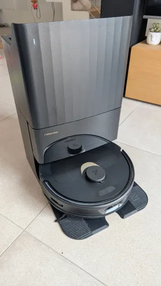 Robot lavapavimenti Roborock Qrevo
