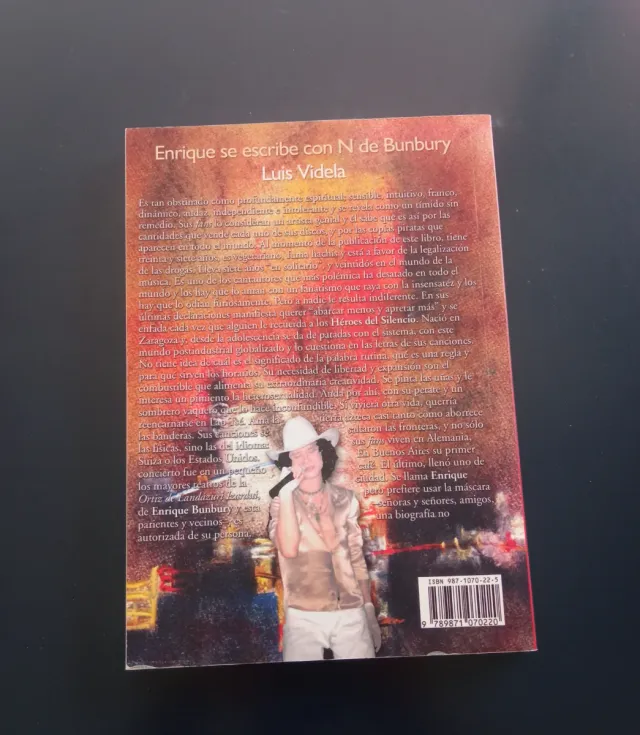 Enrique Se Escribe Con N De Bunbury/ Enrique Is...