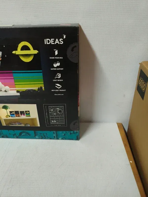 Lego Ideas Tales of The Space Age 21340 Nuevo