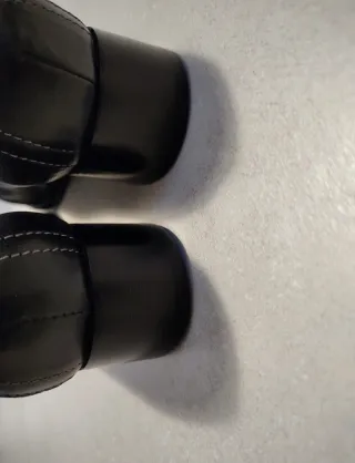 Décolleté Jean Claude Pelle Nera