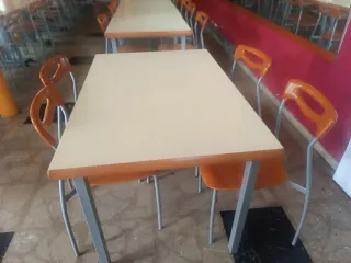 Mesas y Sillas para Cafetería/Bar