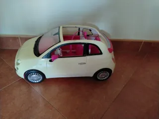 Auto convertibile Barbie Fiat 500
