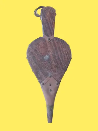 Fuelle antiguo de madera