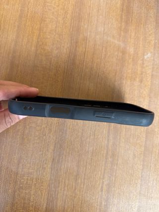 Funda iPhone 16 Pro Negra