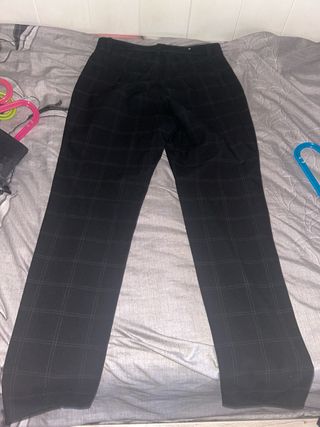 Pantalones de cuadros negros