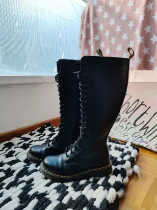 Botas Dr. Martens de Londres 
Talla 36

