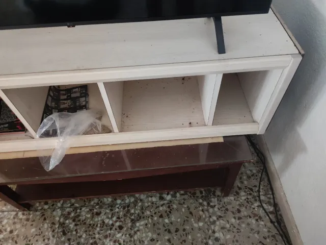 Estantería de madera 