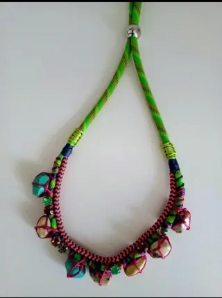 Collar Bimba y Lola piedras turquesa