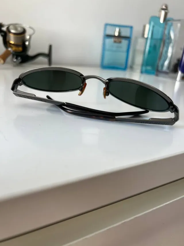 Gafas de sol MOSCHINO negras y marrones