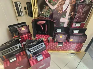 Ghd Deluxe Gift Set 
PHON HELIOS +
CHRONOS