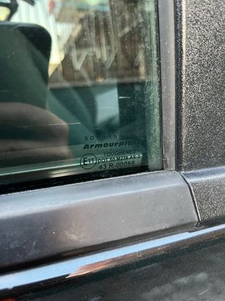 Vetro auto Ford Fiesta