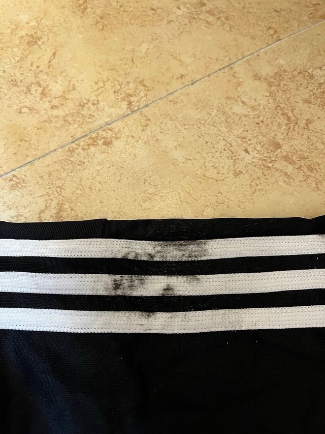 Chaqueta Adidas Negra con Rayas Blancas