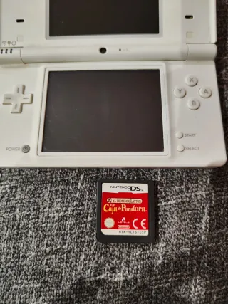 El profesor Layton y la caja de Pandora NintendoDS