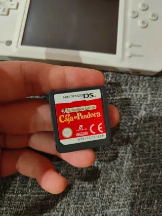 El profesor Layton y la caja de Pandora NintendoDS