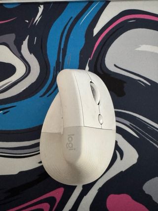 Logitech Lift Ratón Vertical Inalámbrico Beige