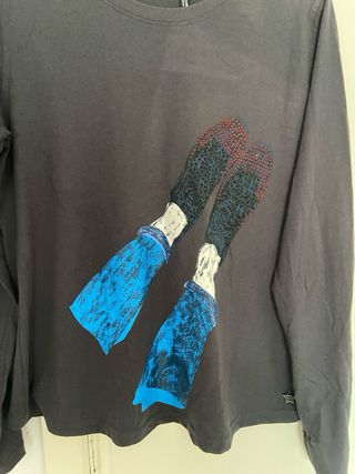 Camiseta manga larga mujer gris con estampado