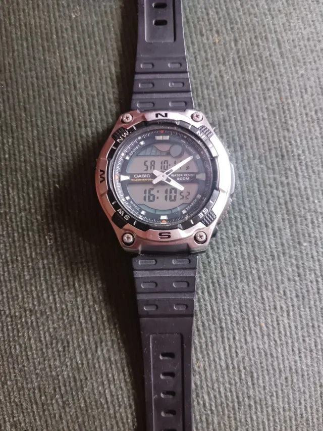 Orologio Casio AQW-100