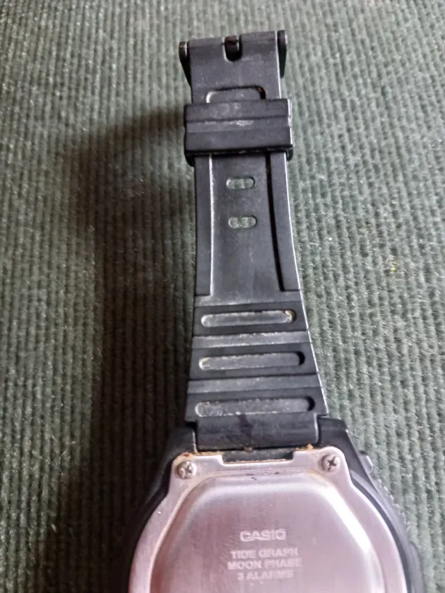 Orologio Casio AQW-100