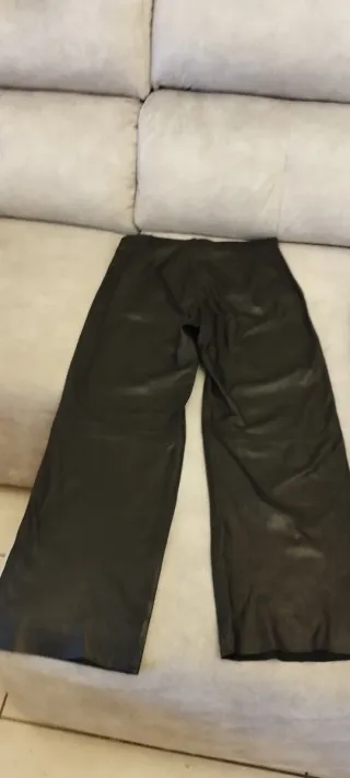 Pantalón de piel genuina negro