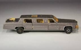 Limusina Cadillac Majorette 1987 Gris