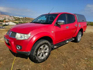 Mitsubishi L 200 2011