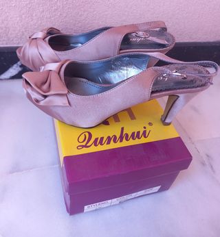SANDALIAS TACÓN 
