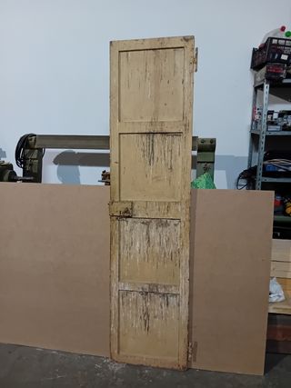 Puerta antigua de madera