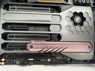 Placa Base Asus TUF X299 Mark 1 + i9 + 16GB RAM