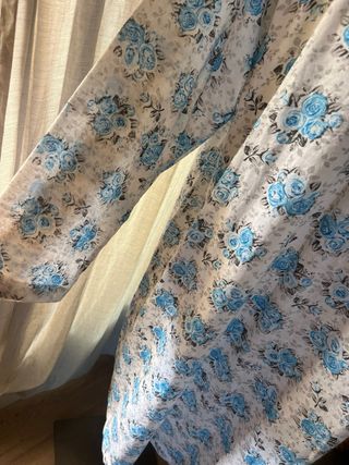 Camisón floral azul y blanco talla XL
