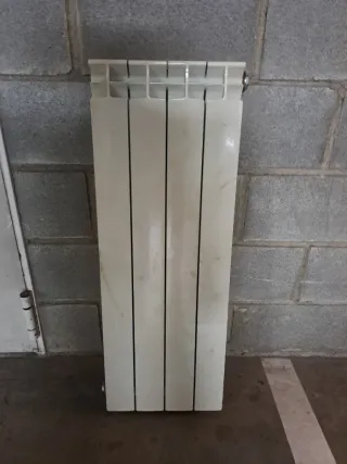 Radiador de aluminio blanco