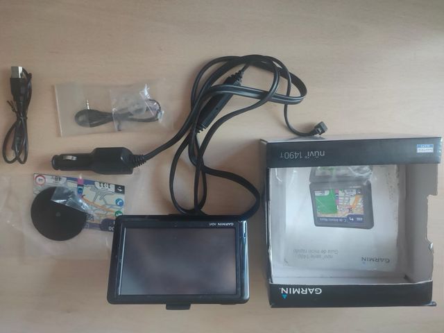 Navegador GPS Garmin nüvi 1490T