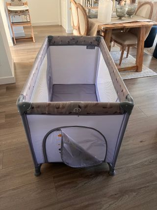 Cuna de viaje Lorelli Moonlight con cambiador.