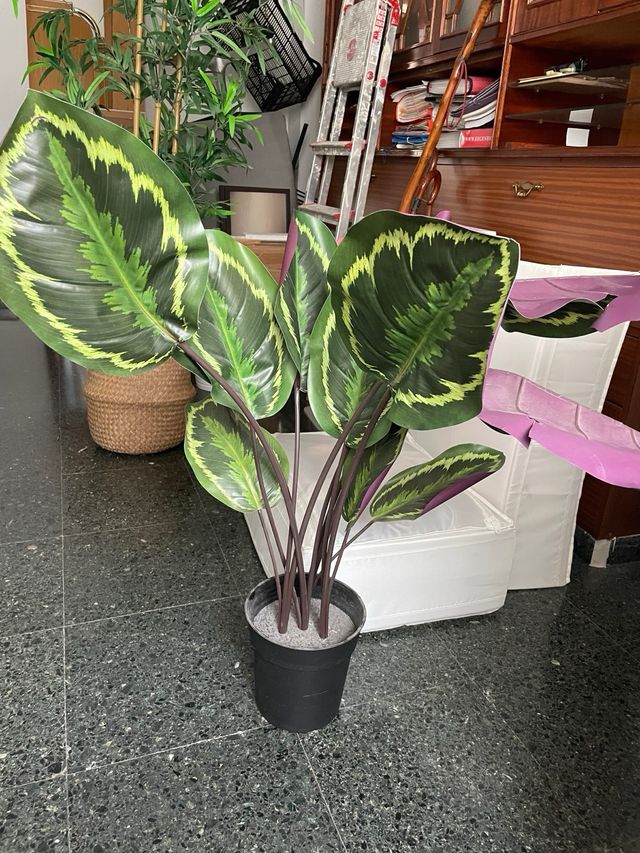 Planta Artificial con maceta IKEA