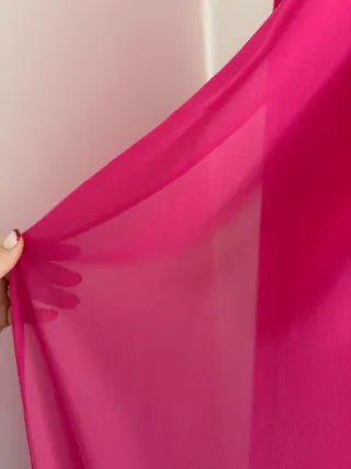 Elegante vestido largo rosa escote espalda