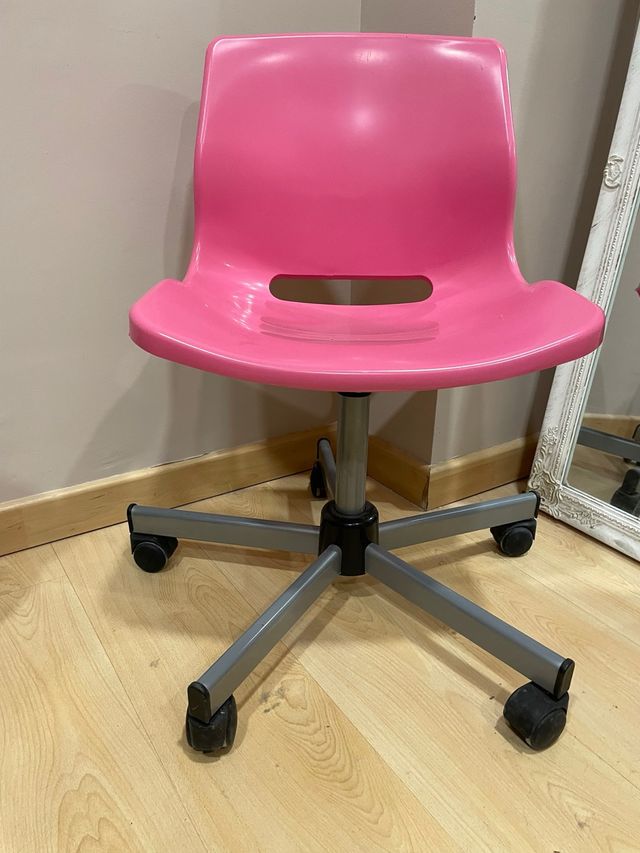Silla de escritorio rosa