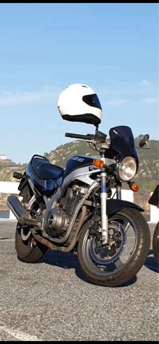 Suzuki GS500 E