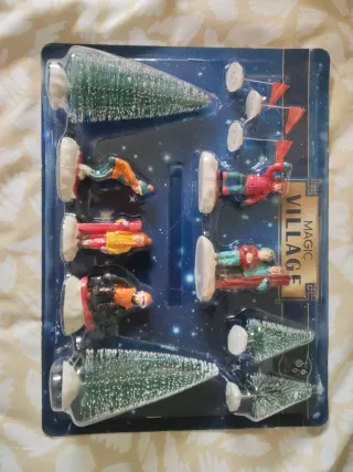 Figure e alberi di decorazione della città di Natale