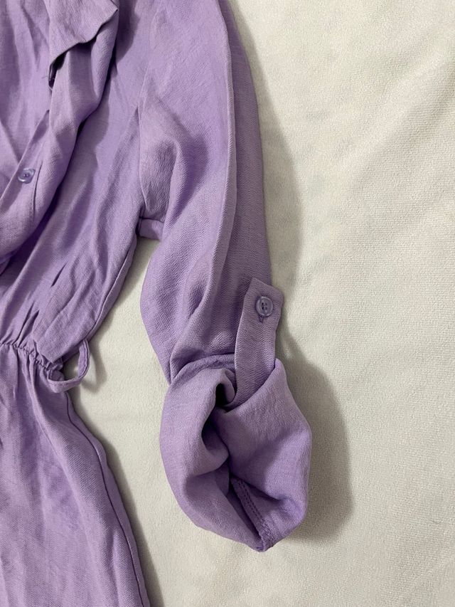Blusa morada larga con cinturón