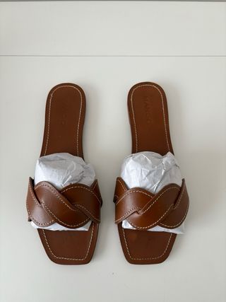 Sandalias planas Mango 