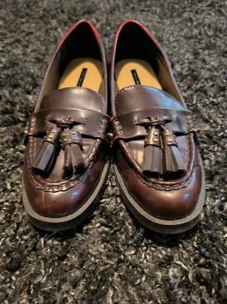 Mocasines Zara Marrones con Tassel