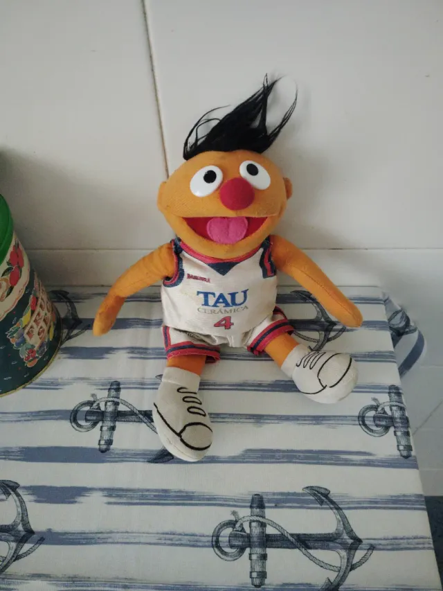 Lote 4 Peluches Barrio Sésamo Baskonia