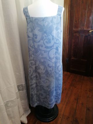 Vestido gris estampado talla 48