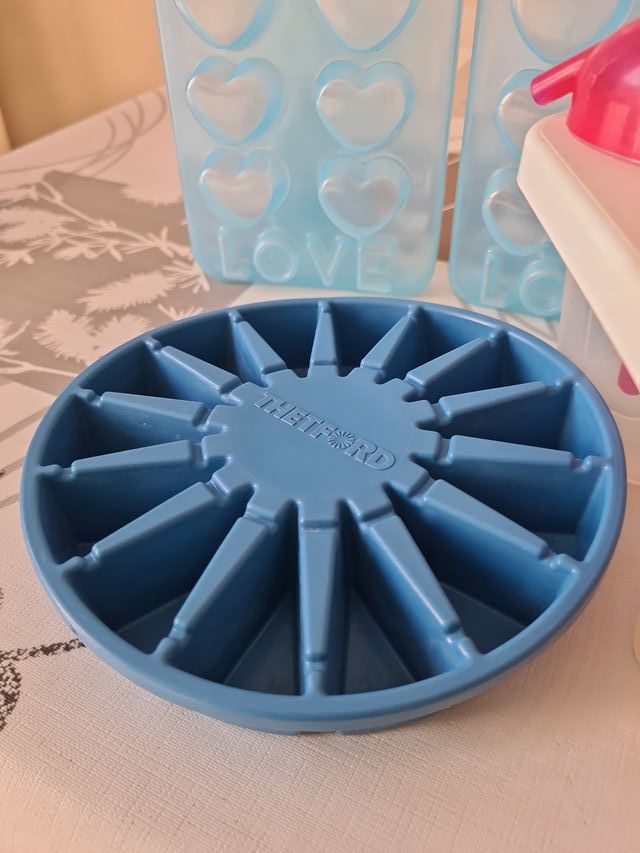 Contenitori Ghiaccio e Ghiaccioli