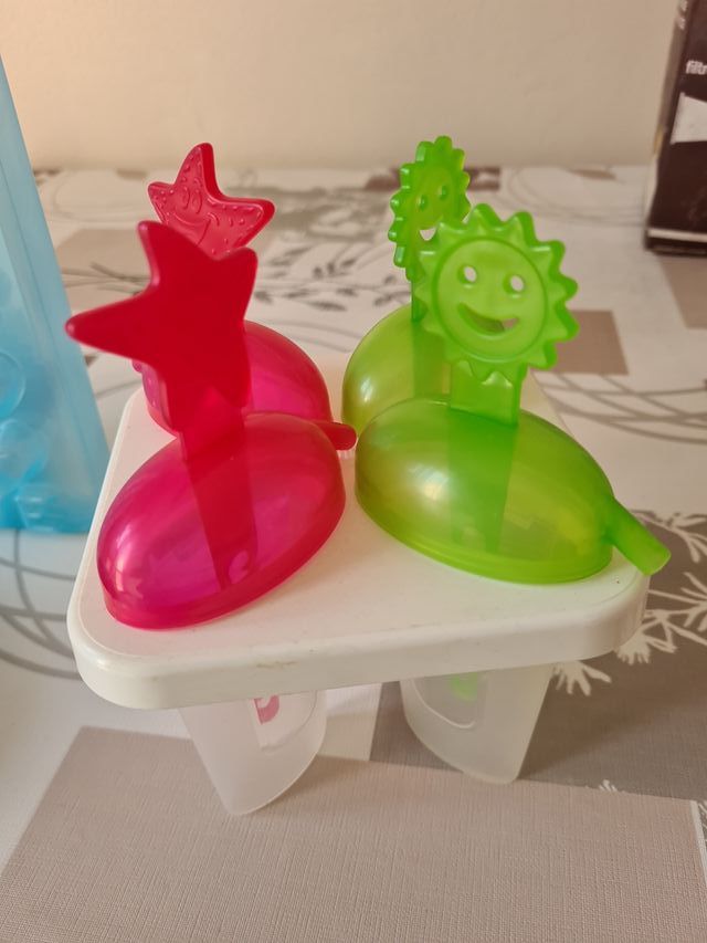 Contenitori Ghiaccio e Ghiaccioli